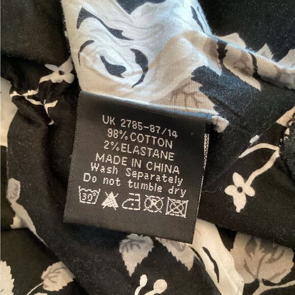 HELL BUNNY VIXEN SZE SMALL NATALIA ROSE BLACK AND WHite RETRO PIN UP SWING DRESS - Picture 7 of 7